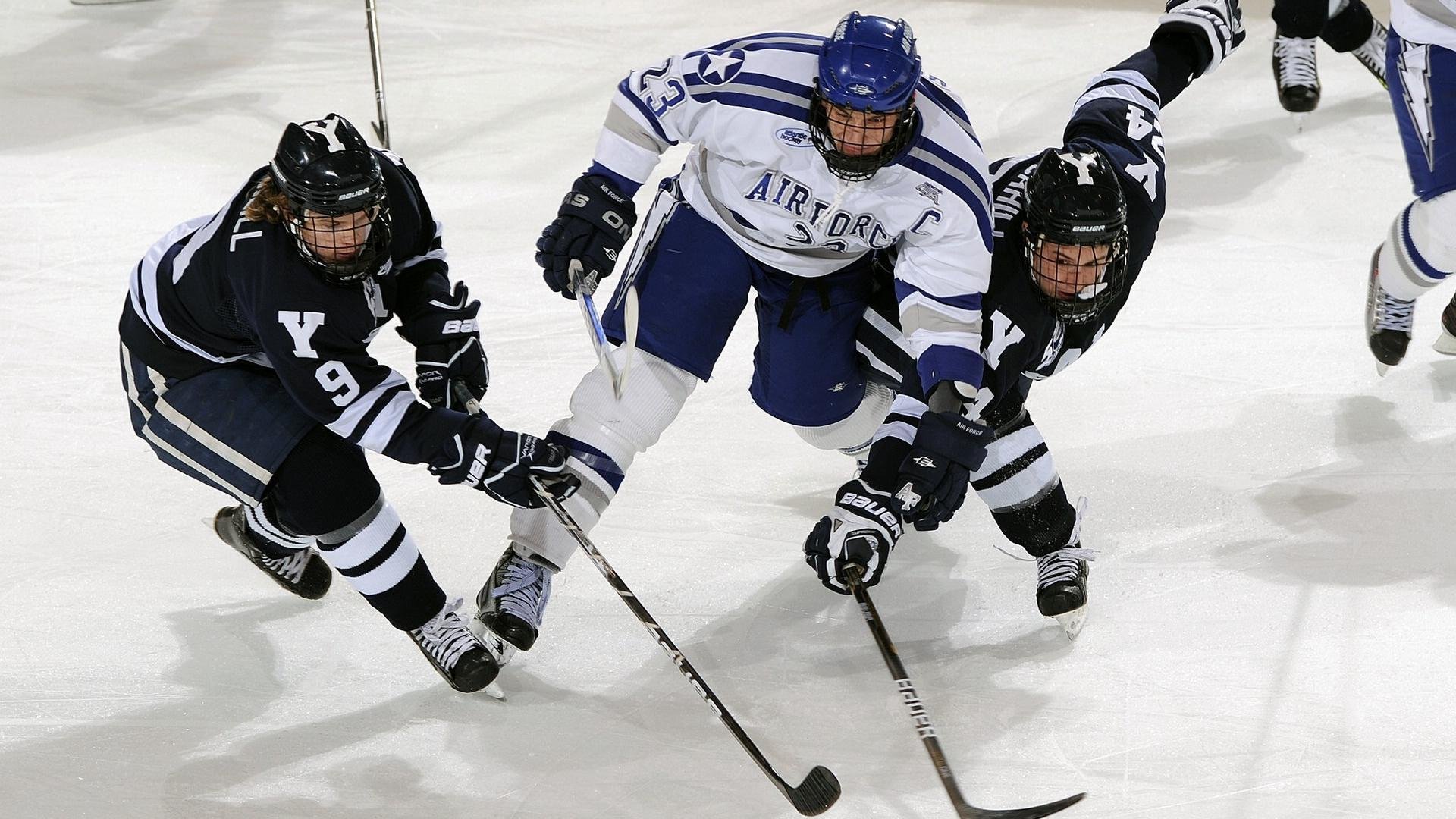 欧冠淘汰赛之夜,恩比德舞台越大越强