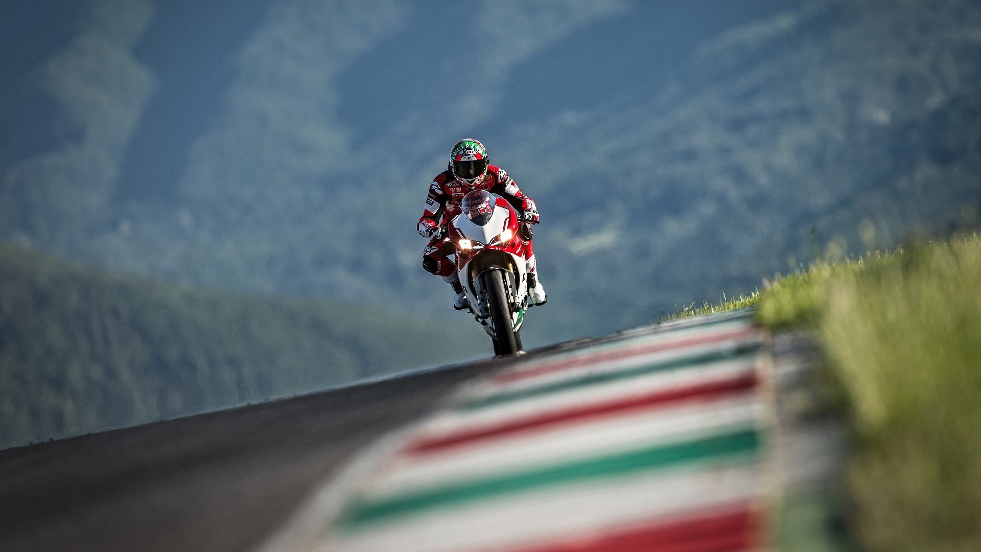 开云体育-迪亚斯独造三球，斯洛伐克铁骑踏碎波斯铁骑—2026世界杯H组上演经典强强对话